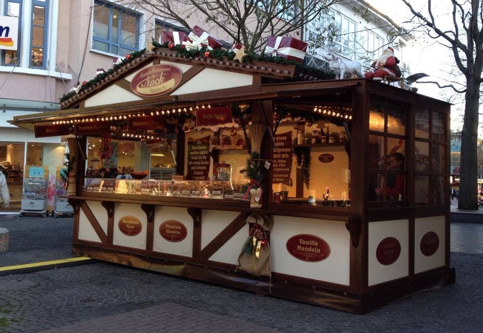 Unser festlich geschmückter Stand auf dem Weihnachtsmarkt